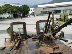 -轻武器博物馆