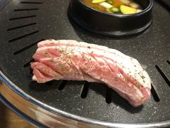 -江南猪肉商会无限续吃(弘大店)