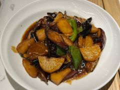 -关东小磨东北菜(漕河泾印象城店)