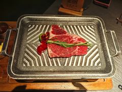 -蟹犇前•帝王蟹雪蟹(陆家嘴店)