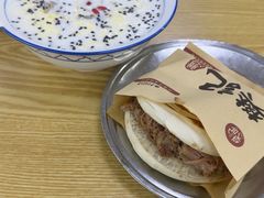 -樊记腊汁肉(竹笆市总店)