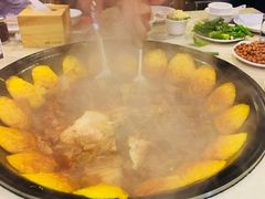 -王老六铁锅炖鱼(圣亚海洋店)