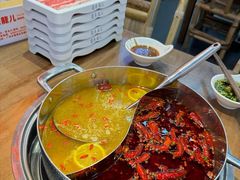 -来龍儿鲜切牛肉自助老火锅