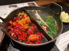 四季草本鸳鸯锅-盡膳口福跷脚牛肉火锅(北美新天地店)