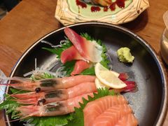 -8PINTS八品脱·日料·烧鸟·精酿小酒馆(莘庄店)