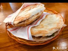 -秦韵轩·西安小馆(贻成福地广场店)