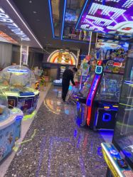 -卡通尼乐园(景枫中心店)