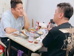 -无名氏宵夜小摊(祝家三姐妹馄饨店)