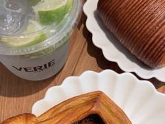 -VERIE BAKEHOUSE
