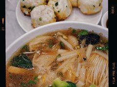 -老西白点心店