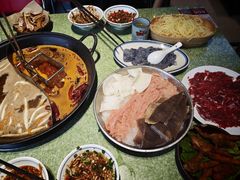 -憨铁匠老火锅(龙岗万科里店)