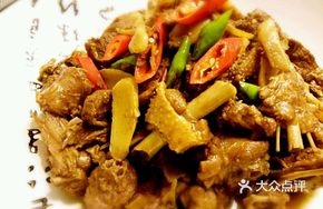 Braised Duck with Long Simmering