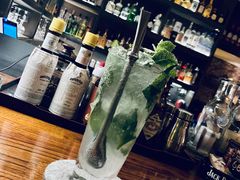 -OX BAR 拉培耶小镇(大连老街店)