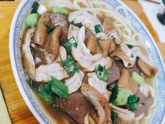 -锦泓老字号猪脏粉(东联大厦店)