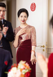 -莫小姐婚纱