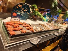 -钱小奴海鲜自助黑金店(杭州滨江龙湖店)