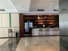 -珠海拱北口岸希尔顿欢朋酒店