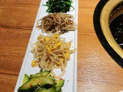 什锦拌菜-炼火烤肉店