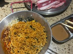-姜胖胖韩式自助烤肉(光明万达店)