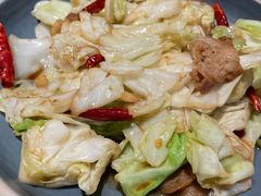 丘北辣炒包心菜-云海肴·汽锅鸡·云南菜(高德置地店)