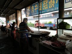 -小杨翘脚牛肉