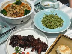 -江城小馆陕南妈妈菜·全球旅行餐厅(钟楼店)