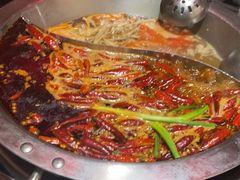 -四小区火锅·巷子里的重庆火锅(花照壁店)