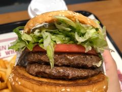 -The Habit Burger Grill 哈比特汉堡(世博店)