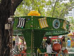 -顺德大良半月城游乐场