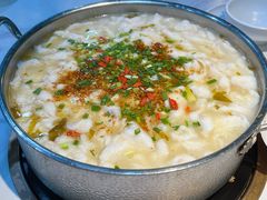 -德林酸菜鱼火锅(南丹店)
