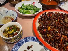 -杨记隆府重庆江湖菜(大悦城店)