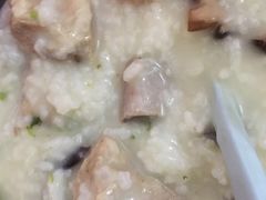 干贝排骨粥-粤仔湾砂锅粥(金太湖店)