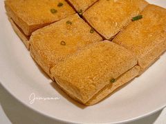 招牌炸豆腐-红雀围·海鲜火锅(陆家嘴中心店)