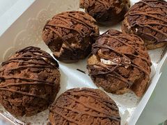 巧克力泡芙-囍悦烘焙(恒隆御水岸店)