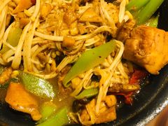 招牌焖鸡-伍锅焖鸡(大润发店)