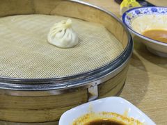 -清真老铁家灌汤包