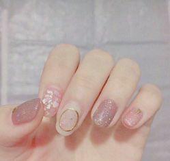 -笑美甲美睫工作室