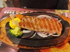 -尊品牛排(恒峰店)