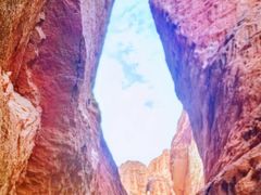 -天山神秘大峡谷