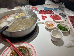 -八合里牛肉火锅(上海世茂广场店)