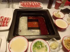 -倍儿红喜临门火锅(文兴路店)