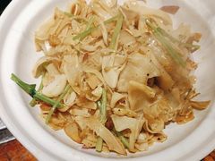 -谢氏老金口渔村(王家墩店)