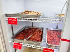 -金鼎雪山牦牛杂火锅(理县总店)