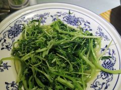 -鸭王烤鸭店(三里河店)