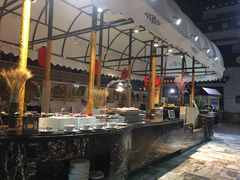 -拉萨圣地天堂洲际大饭店-自助餐厅