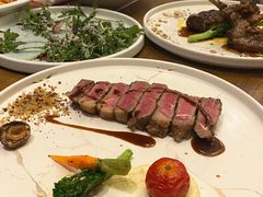 法式烤羊排-Golden Lily河内巴黎法越料理餐厅(建国西路店)