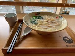 -方回春堂(滨江店)