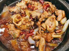重庆鸡公煲-鱼众不同·鸡公煲·烤全鱼(国顺路店)