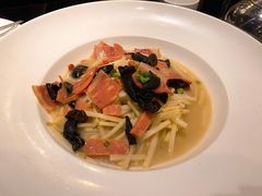 笋尖兰豆炒腊味-高第街56号港式餐厅(山大路店)