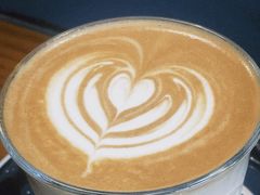 -Be Lived Cafe比例咖啡(摩天轮店)